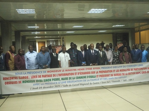 Cameroun: Eyebe Ayissi fait mobiliser 18.040.000 Fcfa pour les obsèques du Maire Simon Pierre Ediba Cameroun: Eyebe Ayissi fait mobiliser 18.040.000 Fcfa pour les obsèques du Maire Simon Pierre Ediba