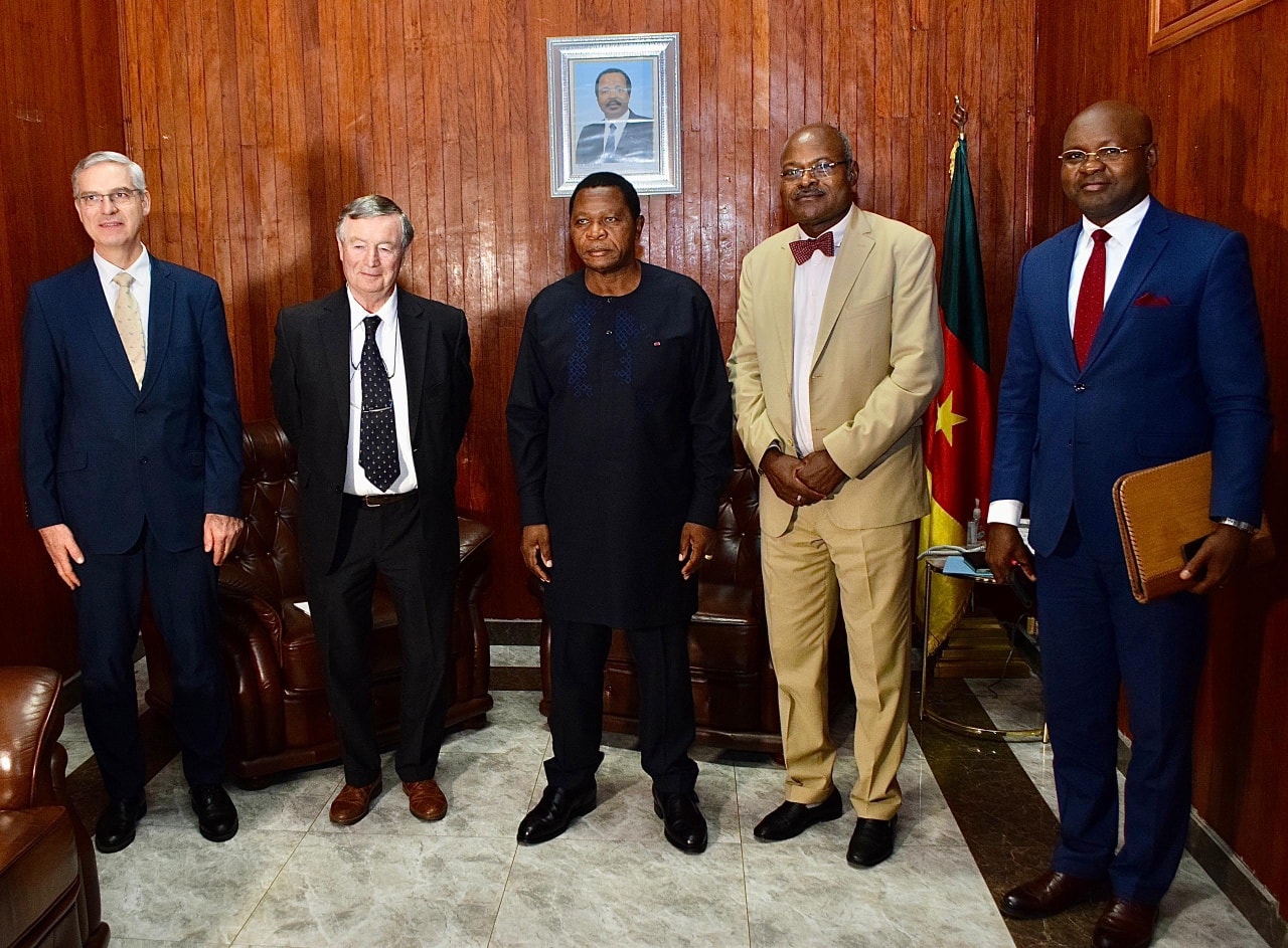 <strong>Cameroun : le Ministère de l’Administration territoriale renouvelle le statut juridique de la Fondation Ad Lucem en partenariat avec la Fondation Raoul Follereau</strong>